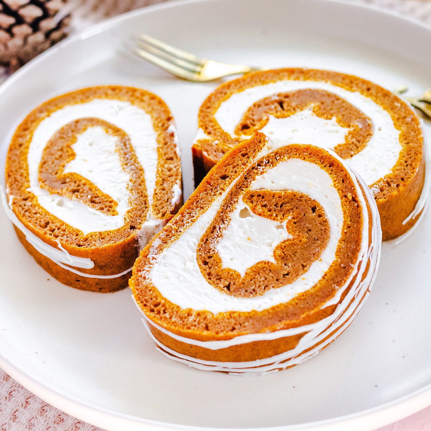 Pumpkin Cheesecake Roll Sweetened With Sun Blog   Pumpkin Roll Plate 